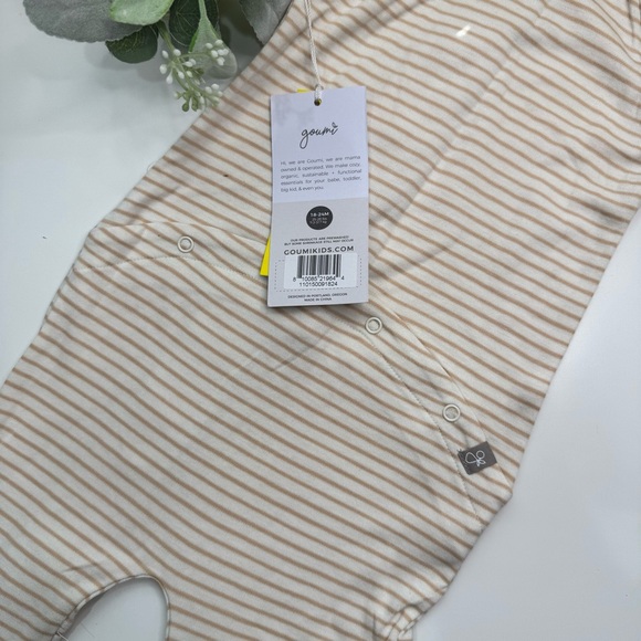 Goumikids Striped Footies - Cream and White - Picture 1 of 4